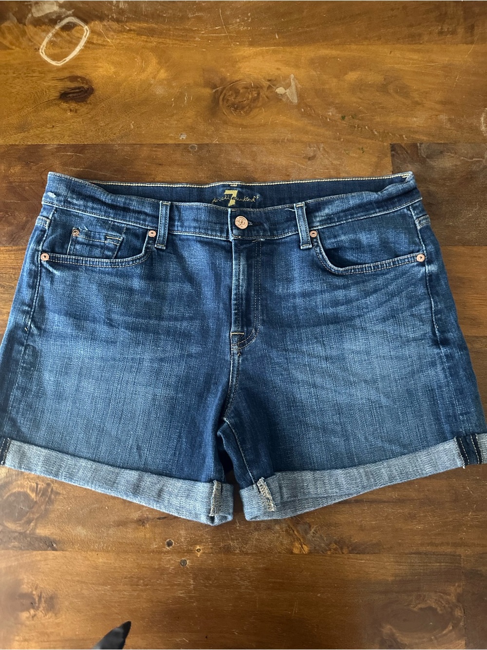 7famk Denim Rolled-Hem Shorts Blue size 33